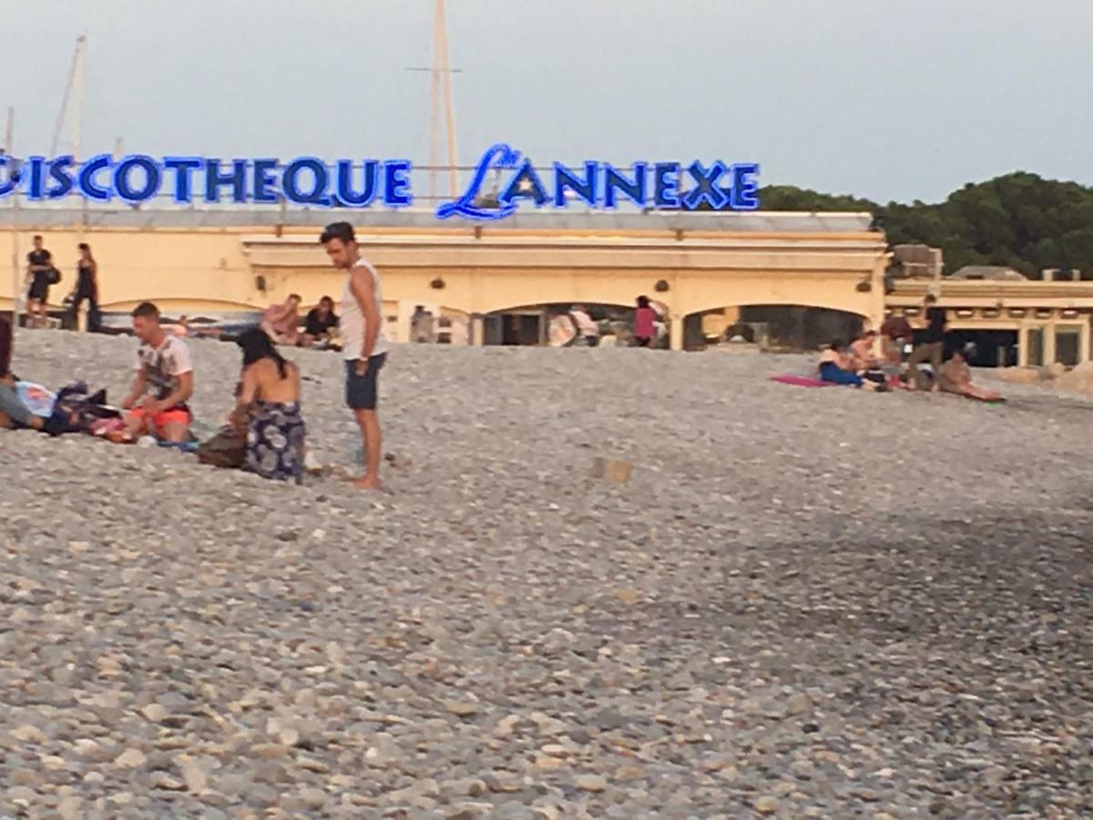 Front Beach Luxury Near Nice Airport Cagnes-sur-Mer Exterior foto