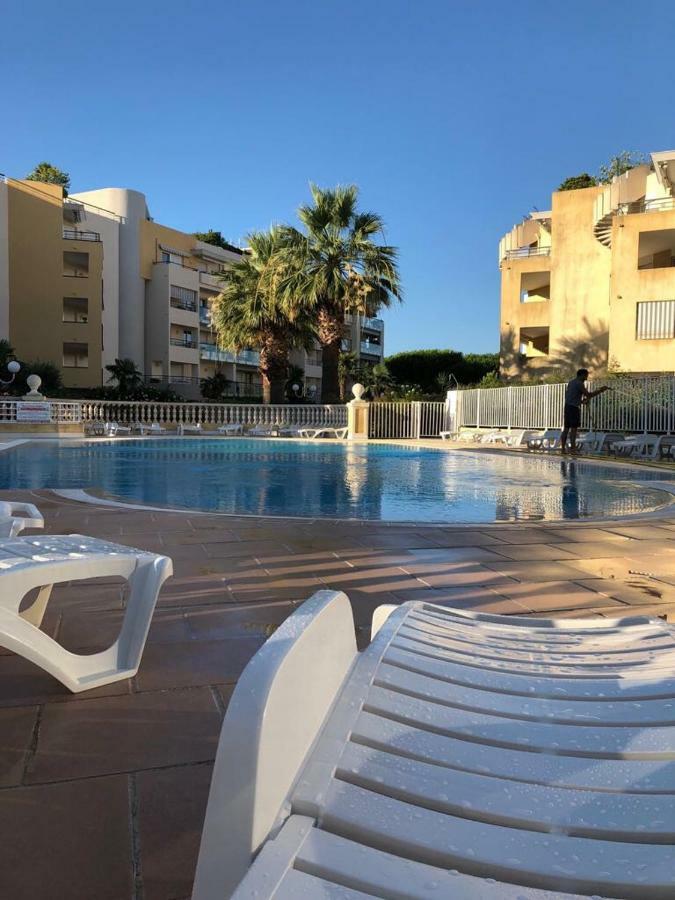 Front Beach Luxury Near Nice Airport Cagnes-sur-Mer Exterior foto
